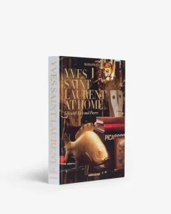 Assouline Mode<Yves Saint Laurent A La Maison